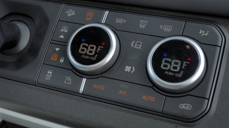 Defender center console controls