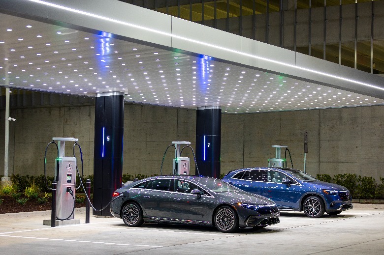 Mercedes-Benz charging station