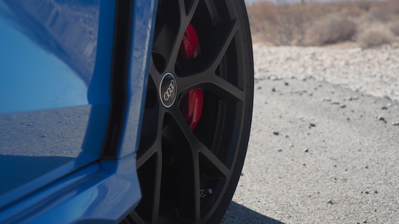 Audi RS 3 front wheel