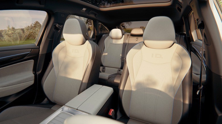ID.7 seats