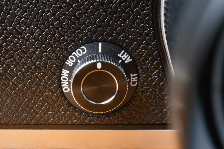 Filter selection dial on the OM System OM-3 camera grip
