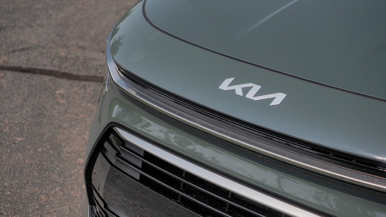 Kia badge