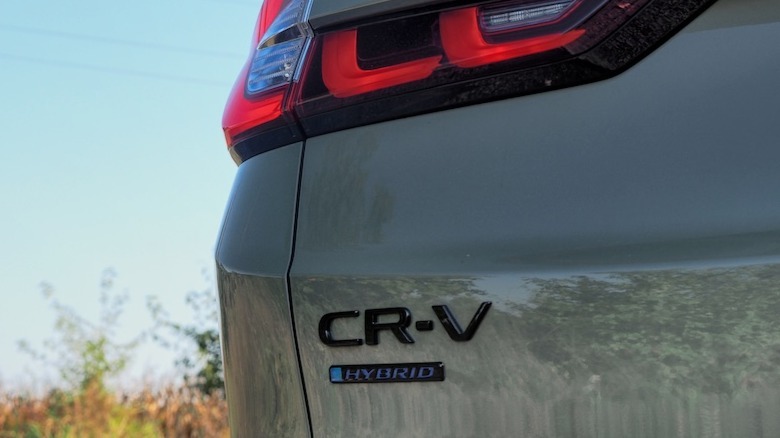 CR-V Hybrid badge