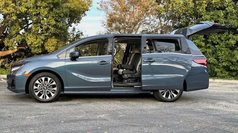 2026 Honda Odyssey With Doors Open
