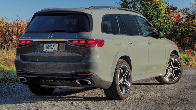 2026 GLS 450 rear 3/4 view