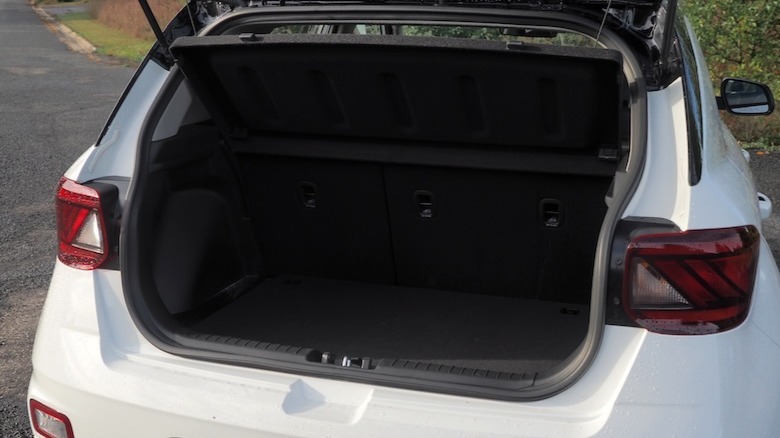 Open trunk