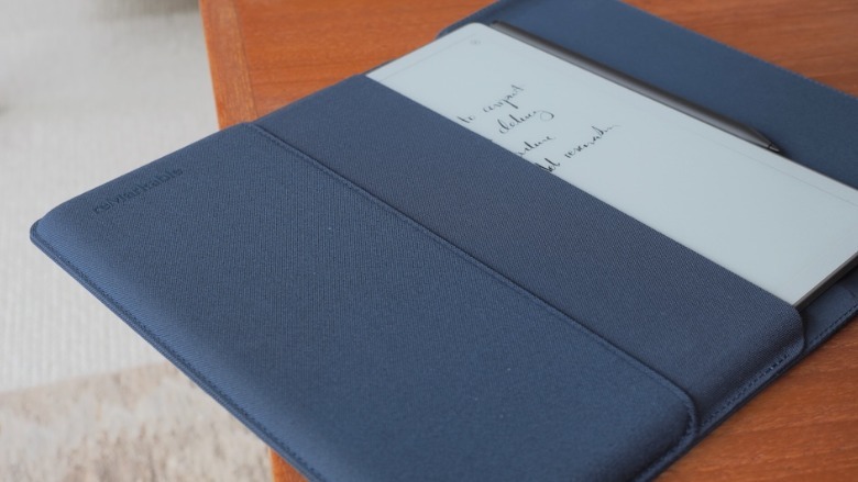 Paper Pure in folio case