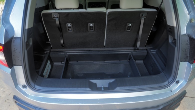 Honda Pilot under-trunk storage