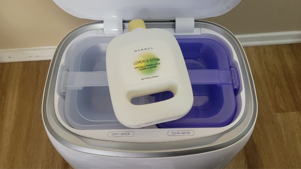 narwal freo x ultra water containers and detergent