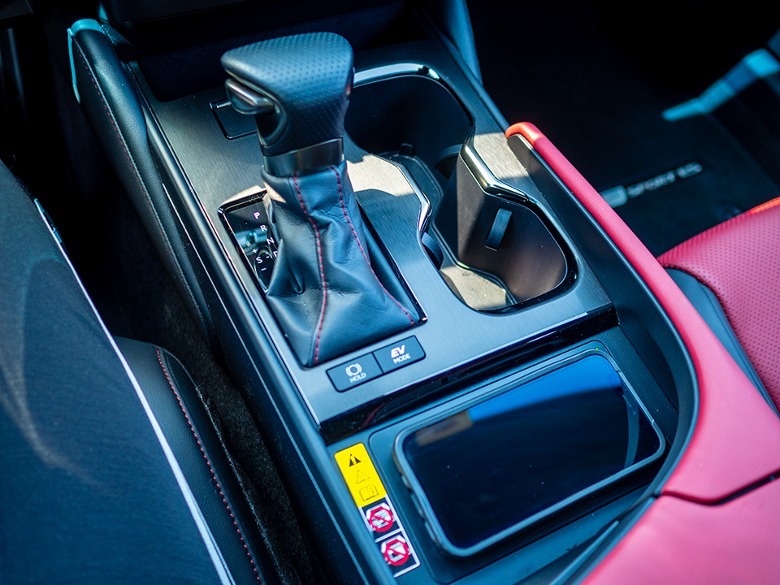 Consola central Lexus ES 300h F Sport Handling 2023