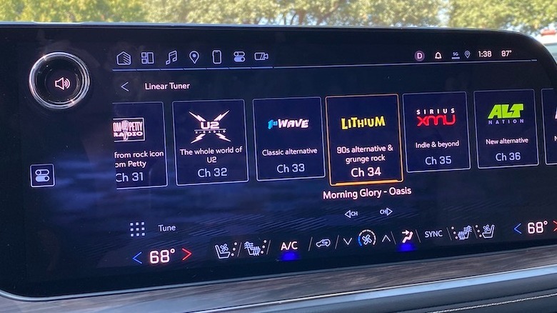 2025 Chevrolet Tahoe 17.7-inch Screen