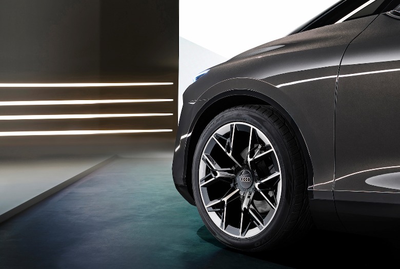 Audi Urbansphere concept