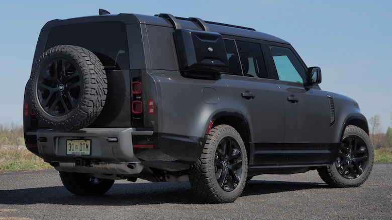 Defender 130 rear 3/4