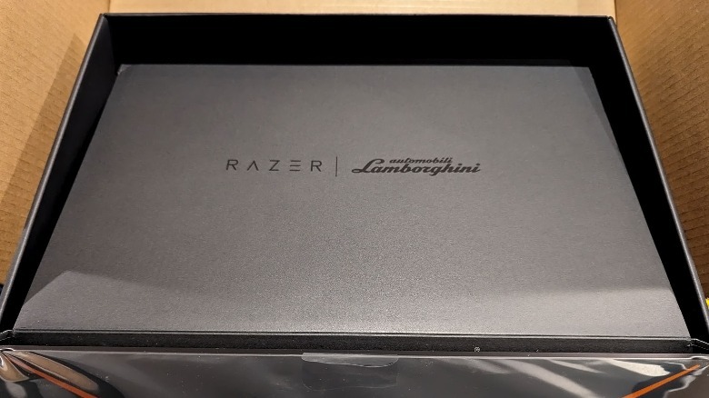 Razer Lamborghini box