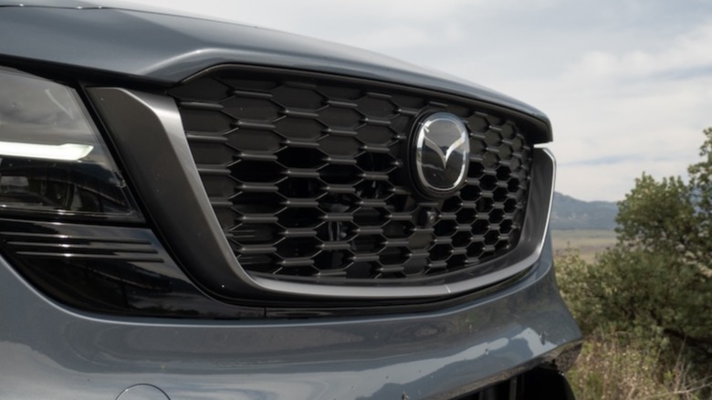2026 CX-5 grille detail