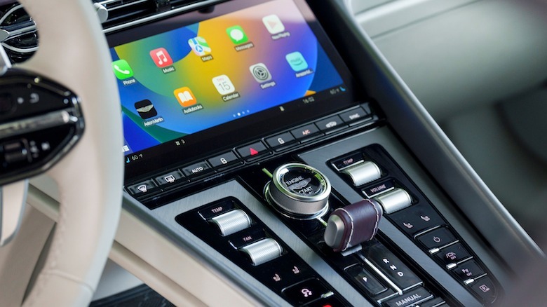 controles DB12