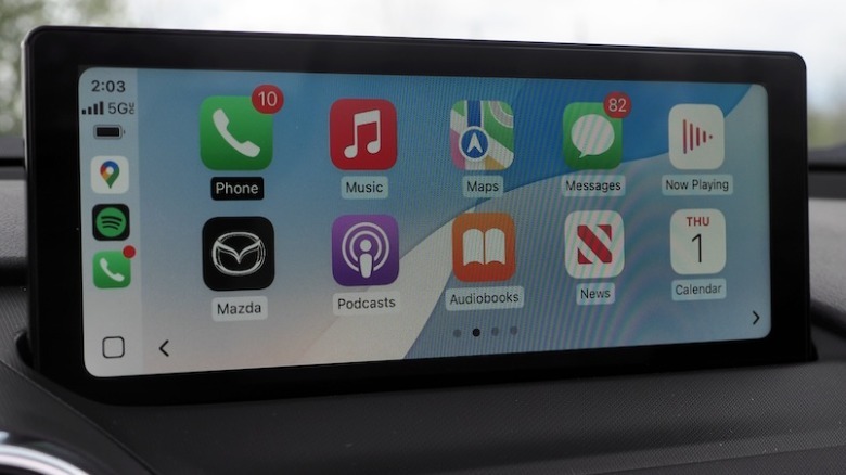Apple CarPlay on Miata's touchscreen