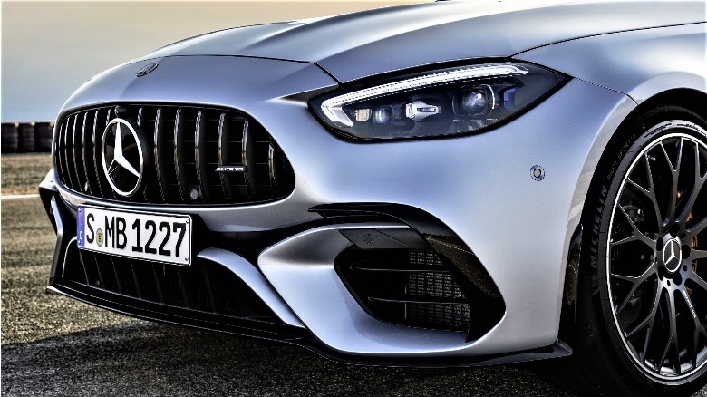 2024 AMG C 63 S E Performance grille and AMG badge closeup