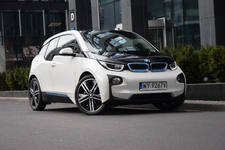 BMW i3