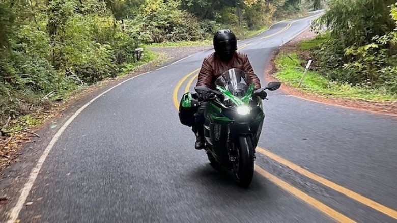 Kawasaki Ninja H2 SX with a rider