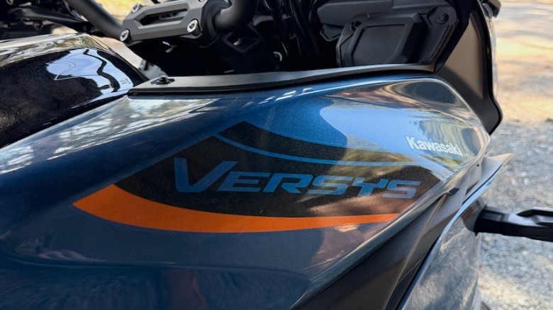 2026 Kawasaki Versys 650 side fairing
