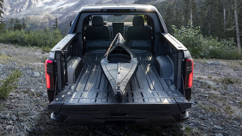 2024 GMC Sierra EV Denali Edition 1