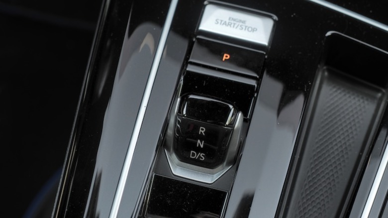 Transmission shifter