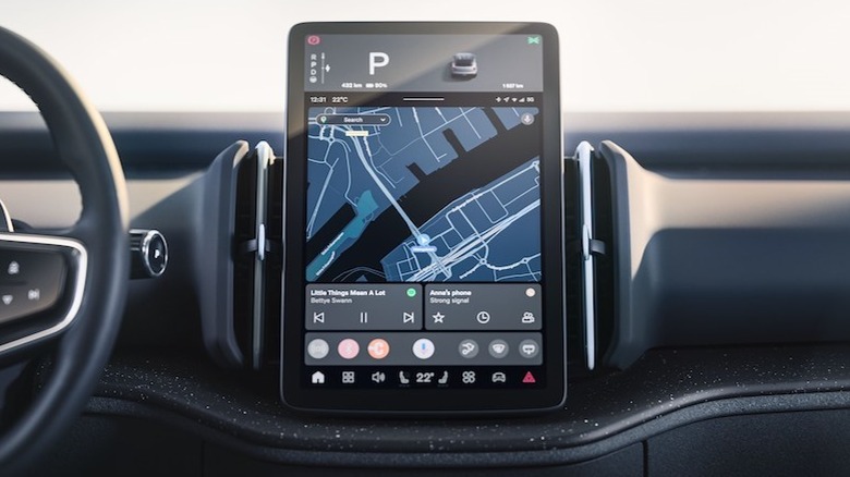 EX30 touchscreen