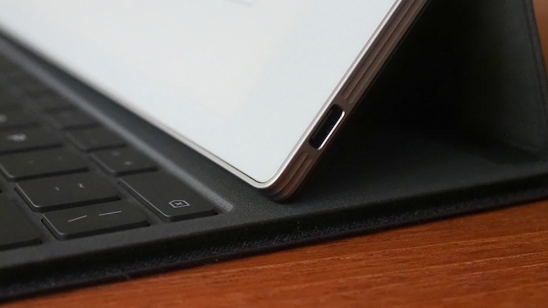 USB-C port