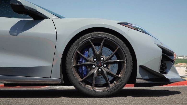 Corvette Z51 front wheel