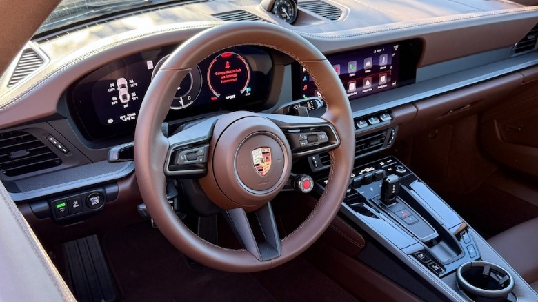 2026 Porsche 911 Carrera 4S steering wheel