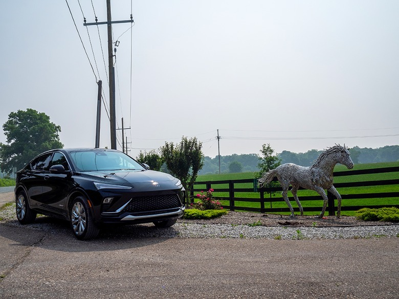 2024 Buick Envista Avenir parked next to horse sculpture