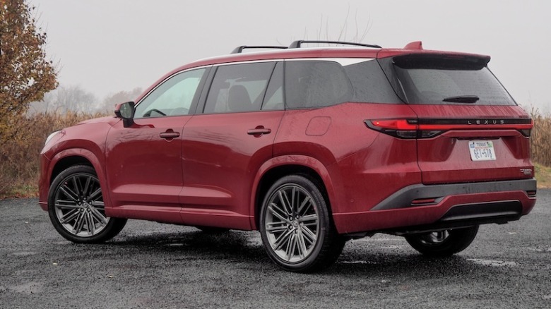 Rear 3/4 view of 2026 Lexus TX 550h+