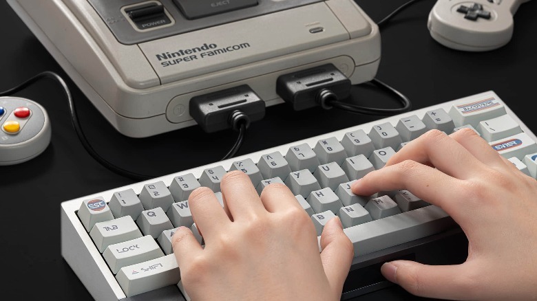 teclado perto de nintendo