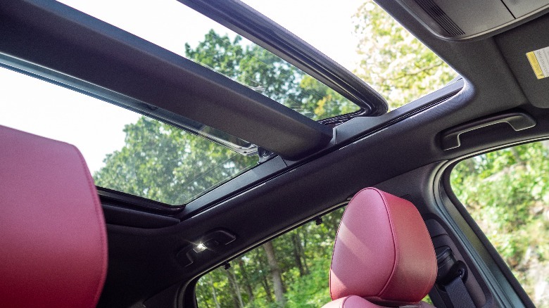 Panoramic roof
