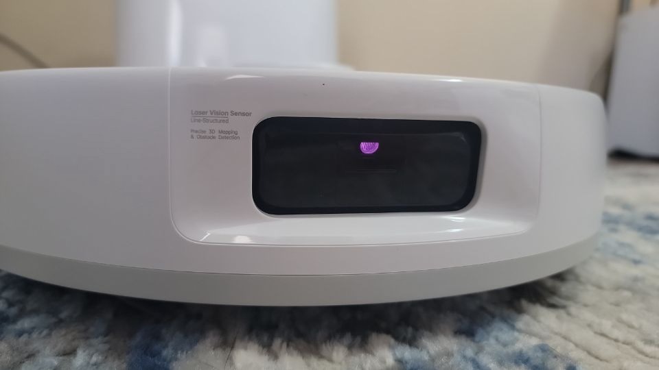 laser vision sensor in narwal freo x ultra