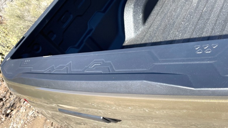 2023 Colorado tailgate