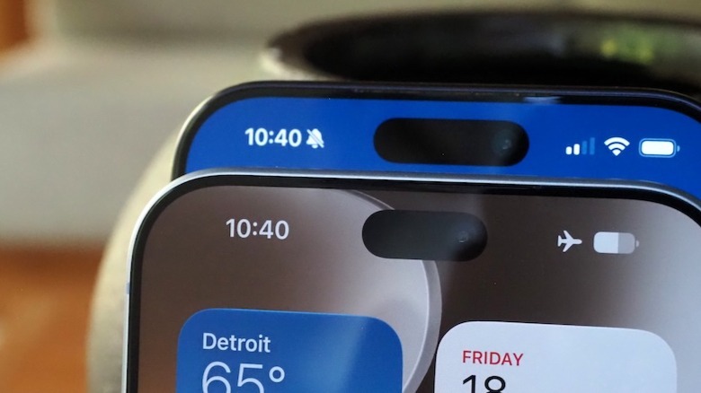 iPhone 17 Pro Max and iPhone 18 Pro Max Dynamic Island comparison