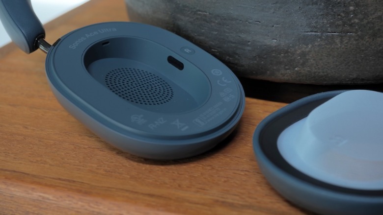 Sonos Ace Ultra with ear cushion detached