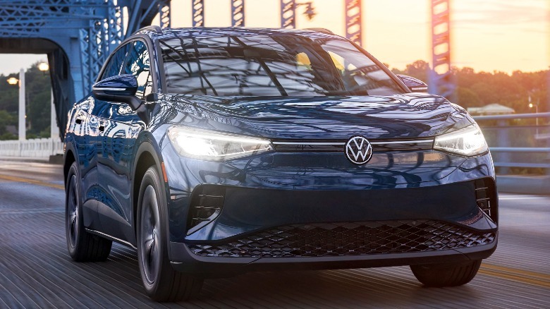 Front profile of 2023 Volkswagen ID.4