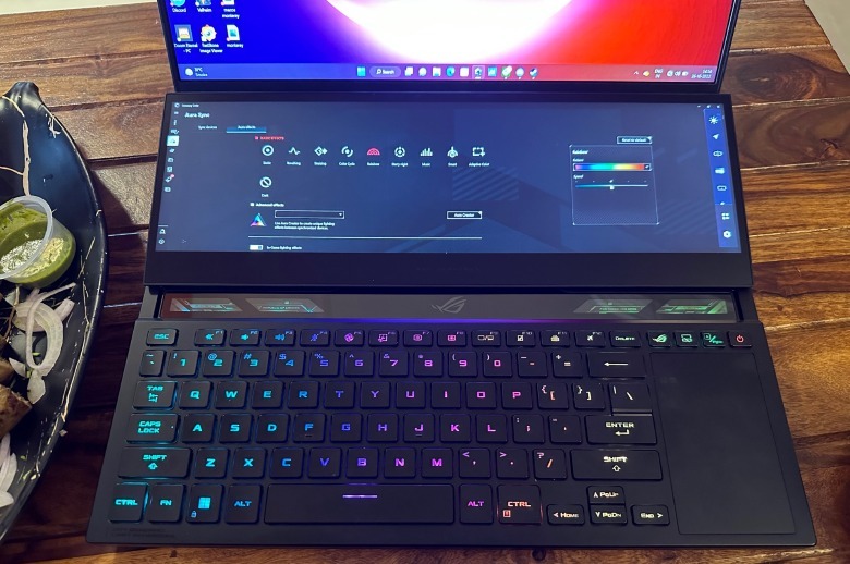 Keyboard deck of Asus ROG Zephyrus Duo 16