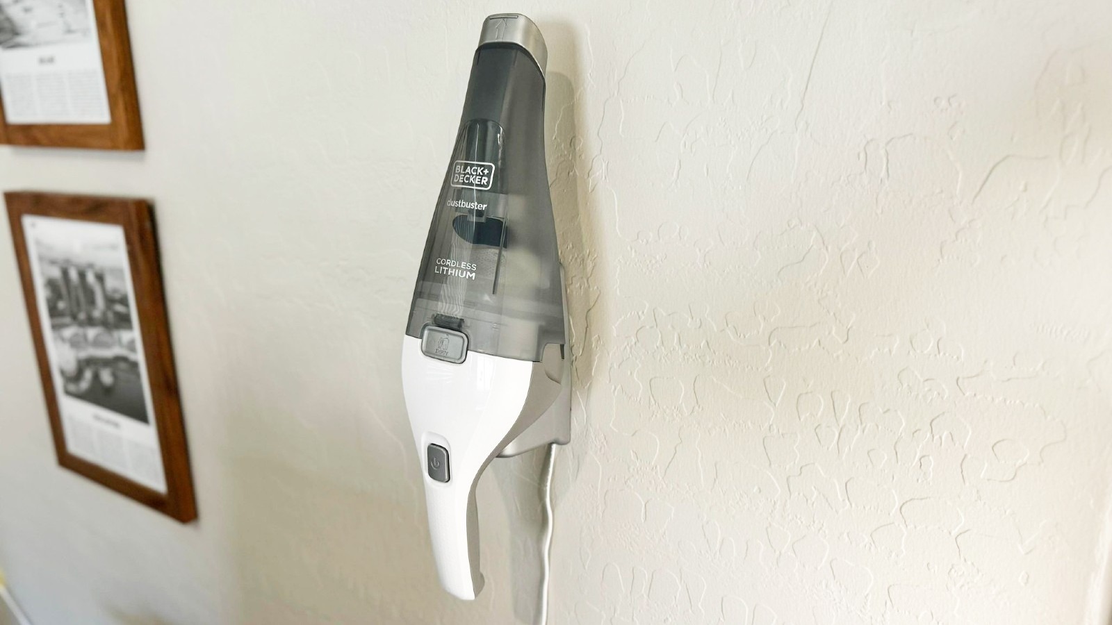 black decker vacuum hanging wall