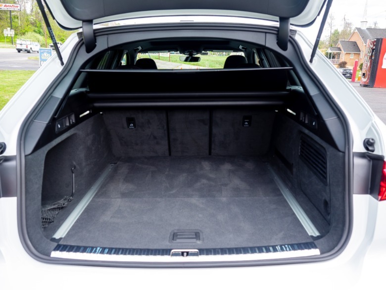 2026 Audi RS 6 Avant rear cargo space