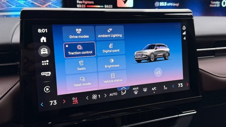 2026 Lincoln Nautilus Black Label touchscreen