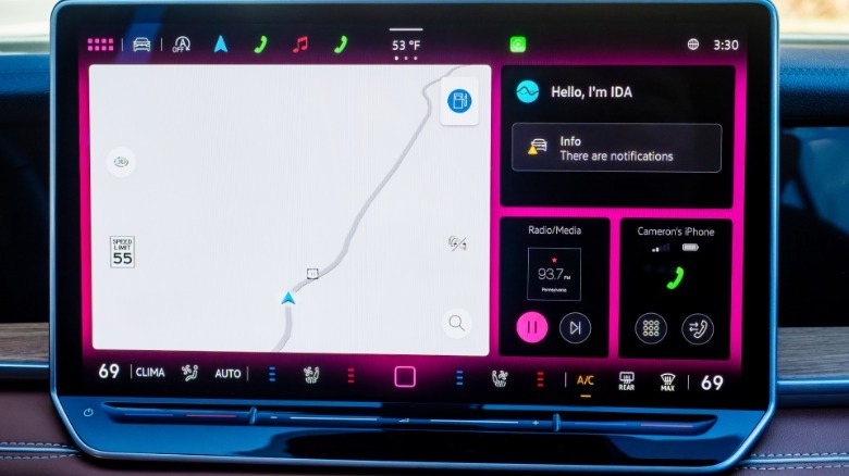2026 Volkswagen Tiguan SEL R-Line Turbo touchscreen
