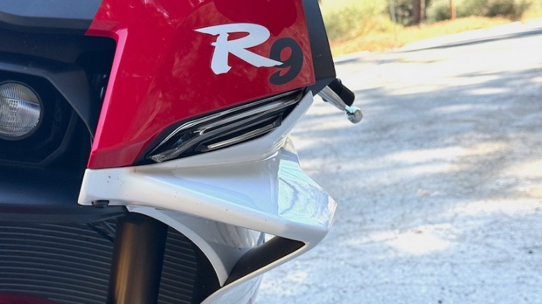 2026 Yamaha R9 70th Anniversary Edition front fairing winglet