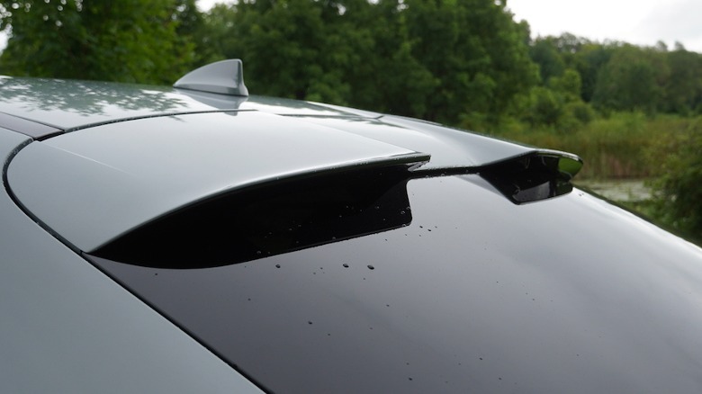 GV80 Coupe rear spoiler