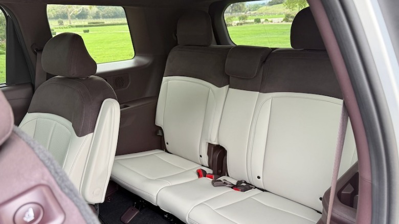 2027 Kia Telluride third row