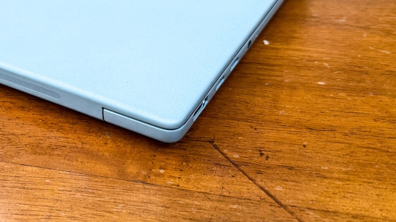 ASUS Zenbook A14 corner