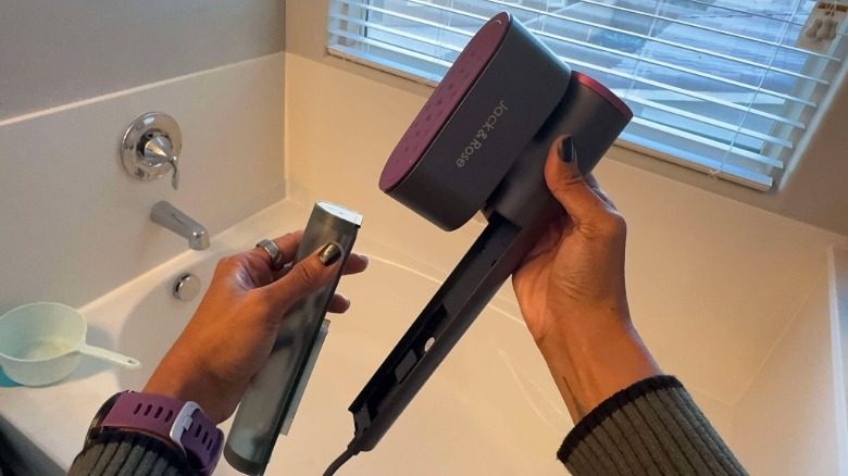 Author detached the water tank of the Jack & Rose travel steamer